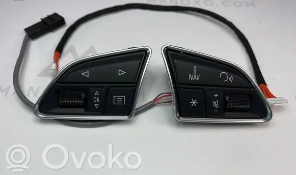 Audi A3 S3 8V Steering wheel buttons/switches 8U0951523G
