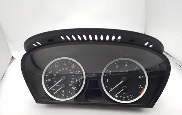 BMW 5 E60 E61 Speedometer (instrument cluster) 6974573 62116974573