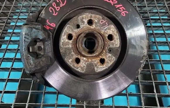 Volkswagen Golf IV Front wheel hub spindle knuckle IMPRK1584446