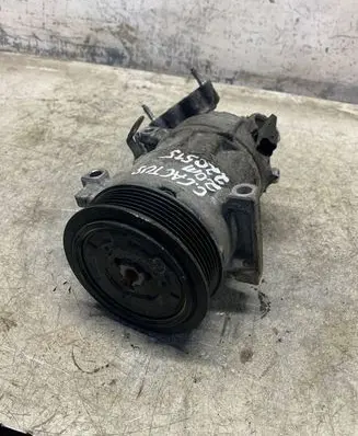 Citroen C4 Cactus Air conditioning (A/C) compressor (pump) 9675655880