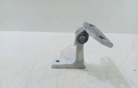 Volvo S60 Rear door lower hinge 31218519