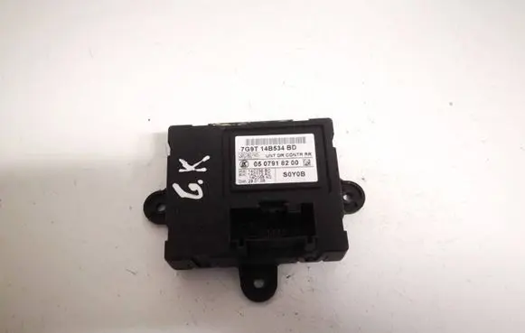 Volvo S80 Door control unit/module 7g9t14b534bd 05807918200