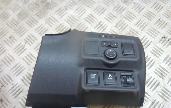 Nissan Note (E12) Dashboard side end trim