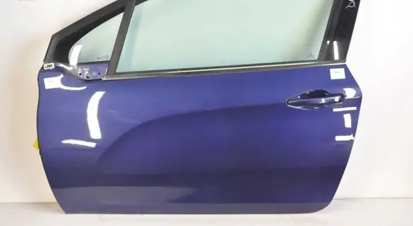 Peugeot 208 I Front door 