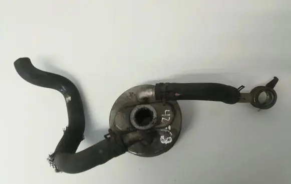 Engine oil radiator