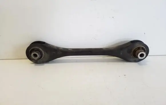 Rear control arm