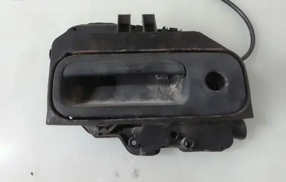 Volkswagen Transporter - Caravelle T5 Tailgate/trunk/boot lock/catch/latch 7H0827426AA