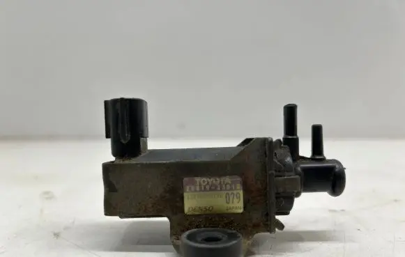 Toyota Yaris Turbo solenoid valve 1397000790 2581933010