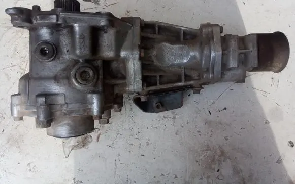 Mitsubishi Outlander Gearbox transfer box case 