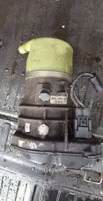 Ford Mondeo MK IV Power steering pump 6G913K514AM
