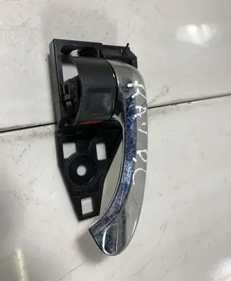Toyota RAV 4 (XA30) Front door interior handle