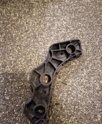 Volkswagen PASSAT CC Front bumper mounting bracket