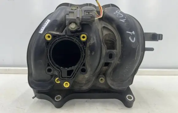 Peugeot 107 Intake manifold