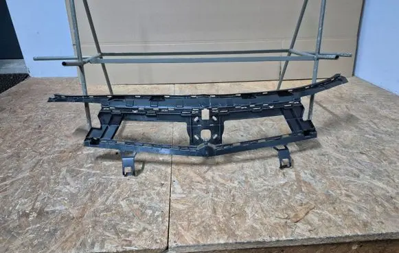 Opel Astra J ACC Distronic radar sensor grill/trim 9839953880ASTRA