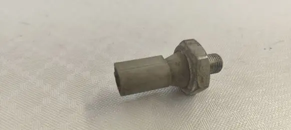 Audi Q5 SQ5 Oil pressure sensor 038919081P