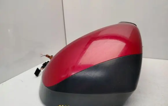 Peugeot 5008 Front door electric wing mirror 