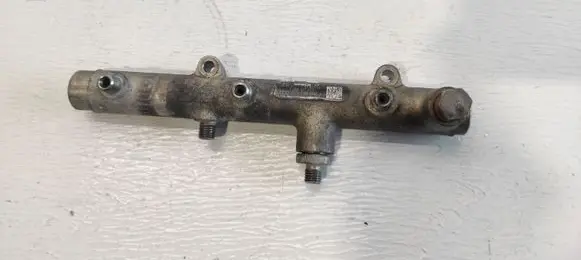 Volkswagen Phaeton Fuel main line pipe 059130090J