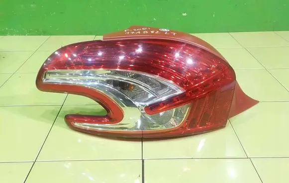 Peugeot 208 I Rear/tail lights 9672628280 17AB82