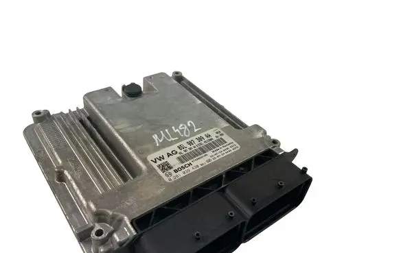 Seat Leon IV Engine control unit/module 05L907309AA 0281039430