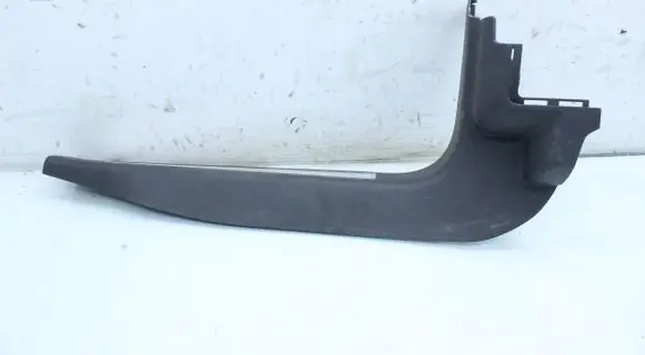 Ford Edge I Front sill trim cover BT437813201