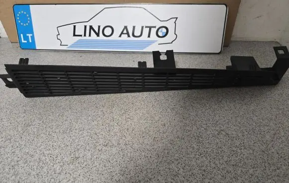BMW 5 E39 Other trunk/boot trim element 8185228