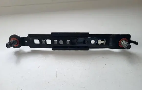 KIA Xceed Seat belt height adjuster 