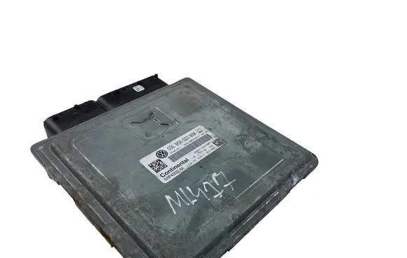 Volkswagen Golf VI Engine control unit/module 03L906023MM 5WP42692AA
