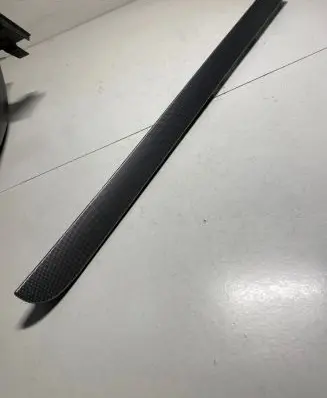 Dashboard glove box trim