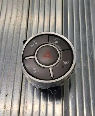 SsangYong Kyron Hazard light switch 8520109010