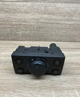 Opel Vectra C Light switch 9185881 LK04060000