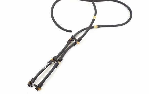 Jeep Grand Cherokee Fuel return line/hose 68148338AA