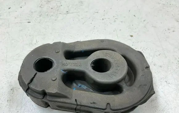 Dodge RAM Muffler mount bracket/holder 52855434AA