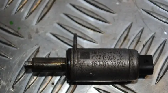 Audi Q5 SQ5 Camshaft vanos timing valve 06E103697G