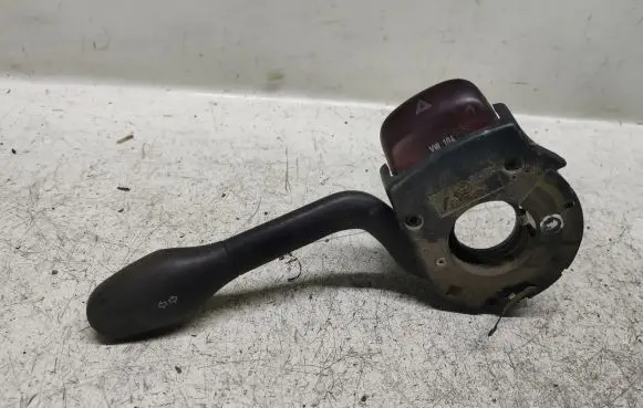 Volkswagen PASSAT B4 Indicator stalk