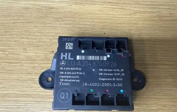 Mercedes-Benz C W204 Door control unit/module A2048200526