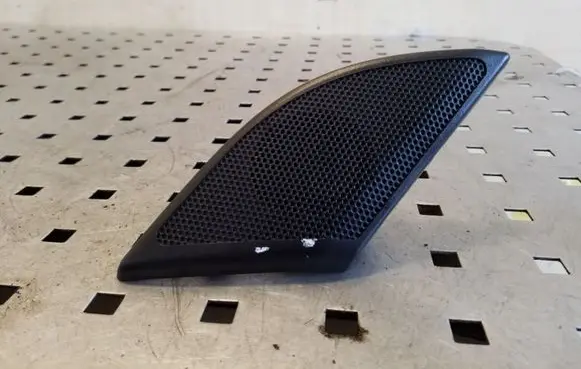 Opel Antara Front door high frequency speaker