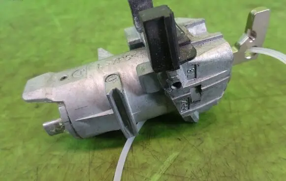 Infiniti Q30 Front door lock (next to the handle)