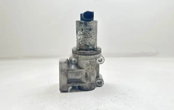 KIA Sorento EGR valve 284104A410