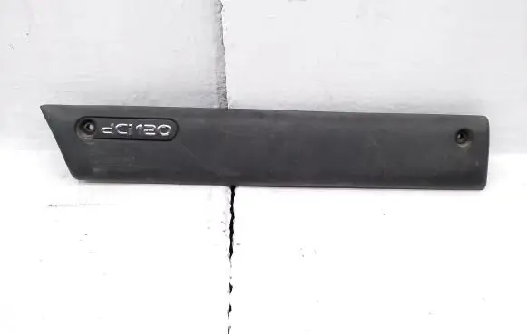 Nissan Interstar Front door trim (molding) 7701692580