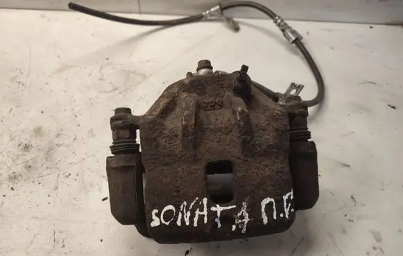 Hyundai Sonata Front brake caliper