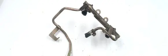 Subaru Legacy Fuel main line pipe 17523AA462 A46702D17