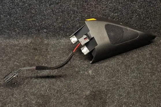 Volkswagen PASSAT B6 Front door high frequency speaker 3C0837994 3C0035411
