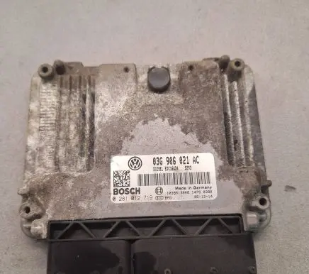 Volkswagen PASSAT B6 Engine control unit/module 03G906021AC