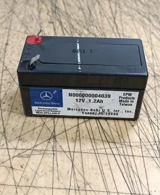 Mercedes-Benz ML W164 Car battery N000000004039 AL35490