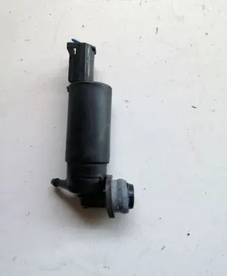 Toyota Corolla Verso AR10 Windscreen/windshield washer pump