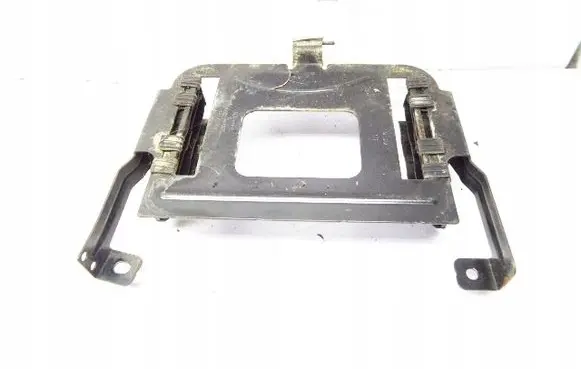 Volkswagen PASSAT B6 Engine mount bracket 3C0906216