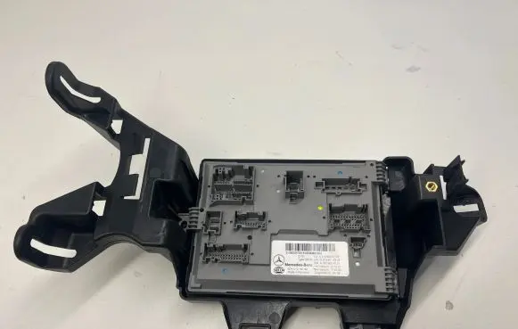 Mercedes-Benz E W213 Comfort/convenience module A2139009722 A1679024501 A2139015206