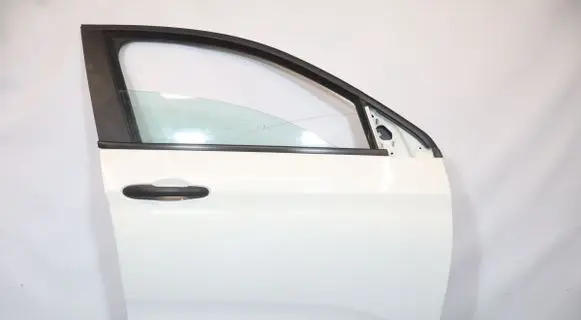Fiat Tipo Front door