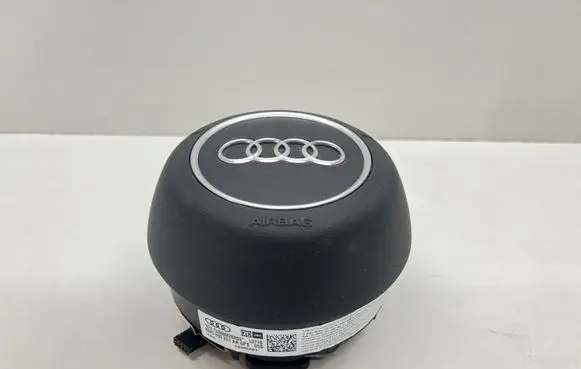 Audi A5 Steering wheel airbag 8W0880201AR