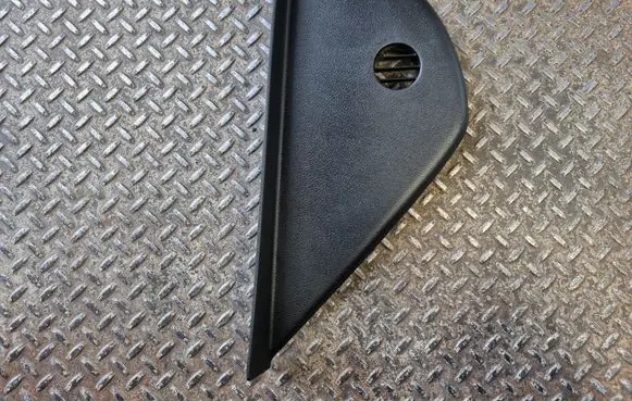 Dodge Charger Dashboard side end trim L0198985AF